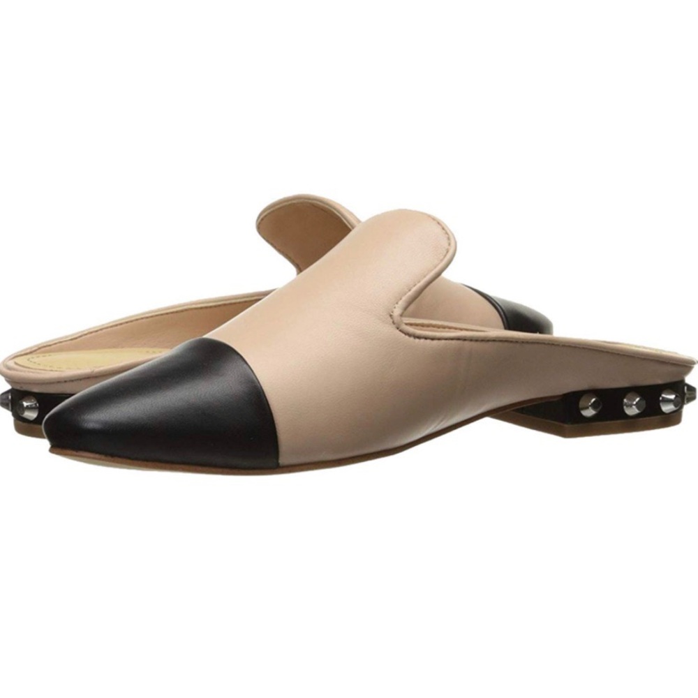 Marc Fisher leather flats